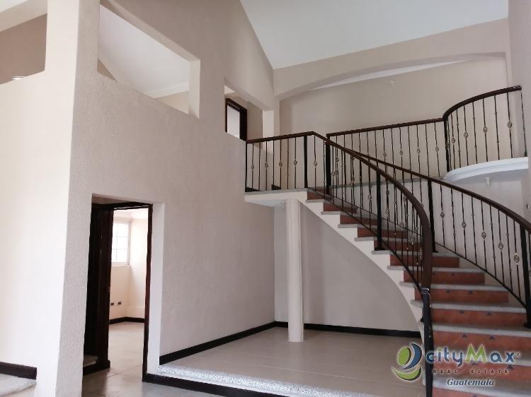Casa en ¡Venta! en las Cumbres Zona 16 - Miniatura 5