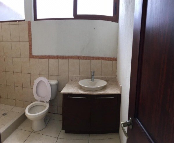 Se Vende casa Carretera a El Salvador, km 16 cumbres — foto 2
