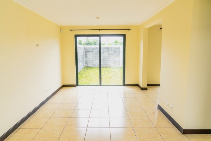 VENDO CASA EN PORTAL DE SAN ISIDRO III, ZONA 16