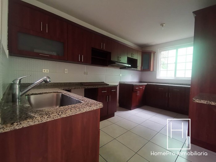 HomePro Inmobiliaria renta casa, Carretera a Fraijanes. — foto 4