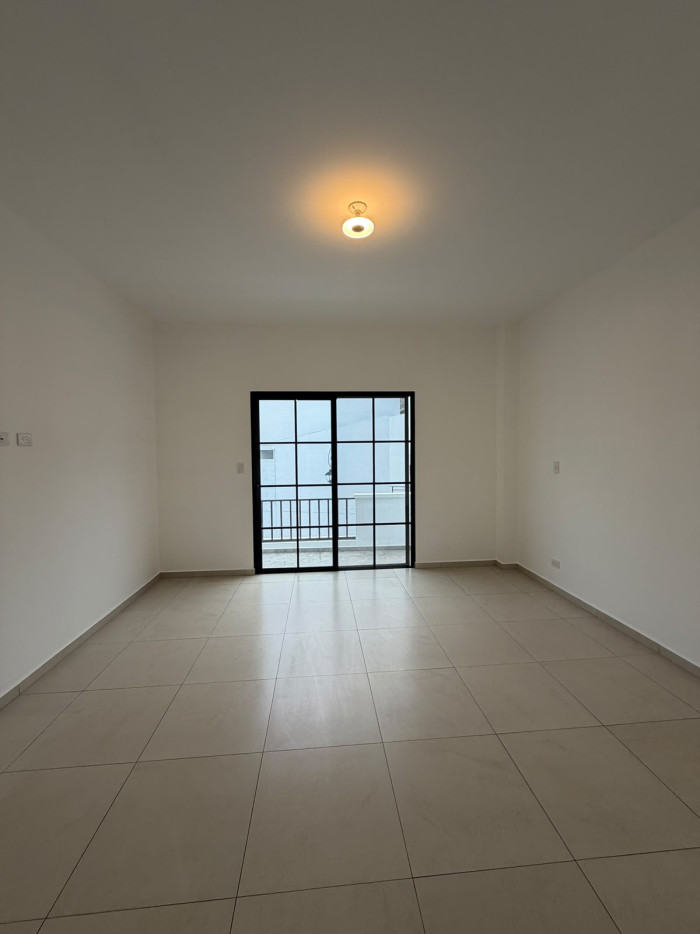 Casa con amplio jardín en alquiler Residencial Antibes - 6