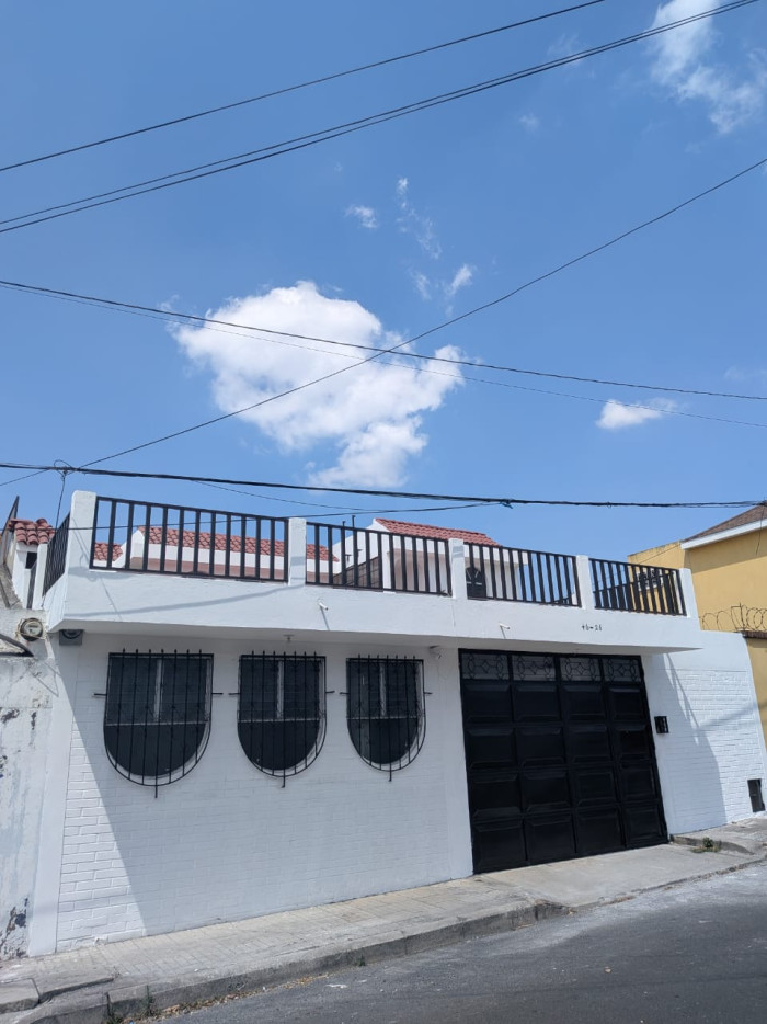 Casa en venta en Condominio en zona 12 - Miniatura 3