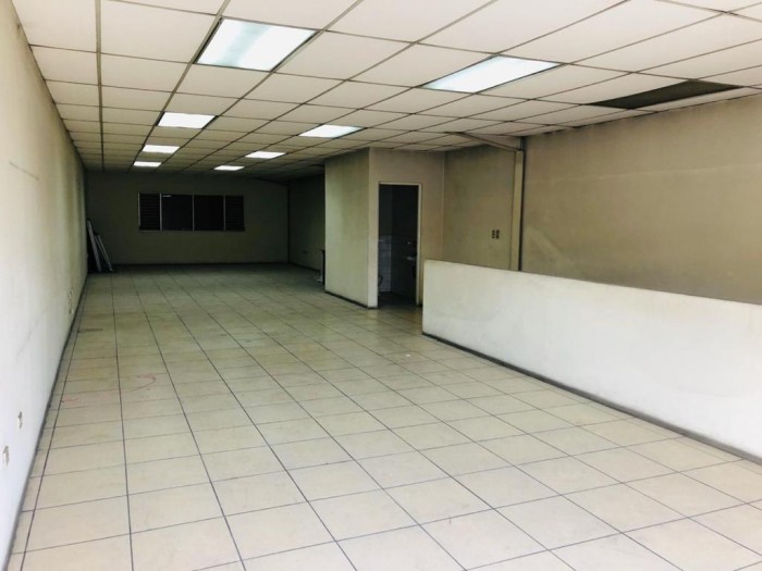 Ofi Bodega en venta en zona 12 Aguilar Batres - Miniatura 4