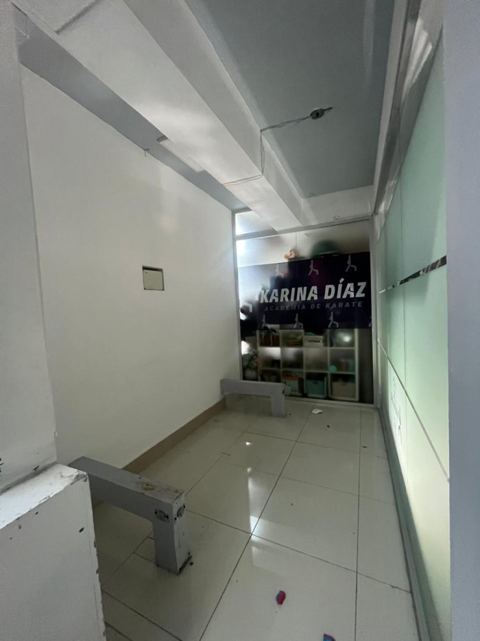 Local comercial en alquiler en 2do nivel La Castellana - 8