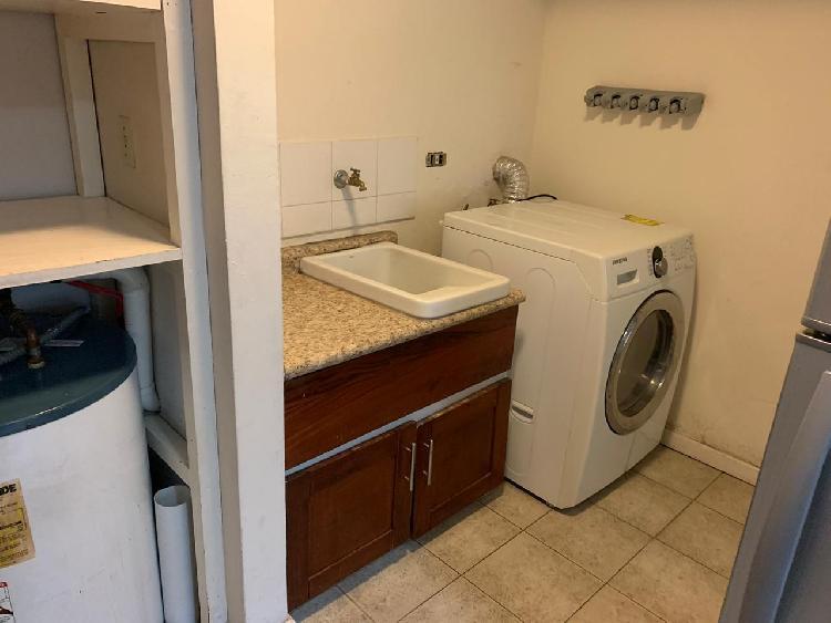 Rento Apartamento en zona 10. — foto 4
