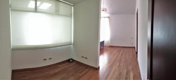 APARTAMENTO EN RENTA, ZONA 15