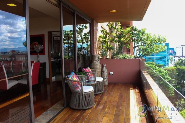 Vendo Apartamento 410Mts totales en Zona 10 - Image 2