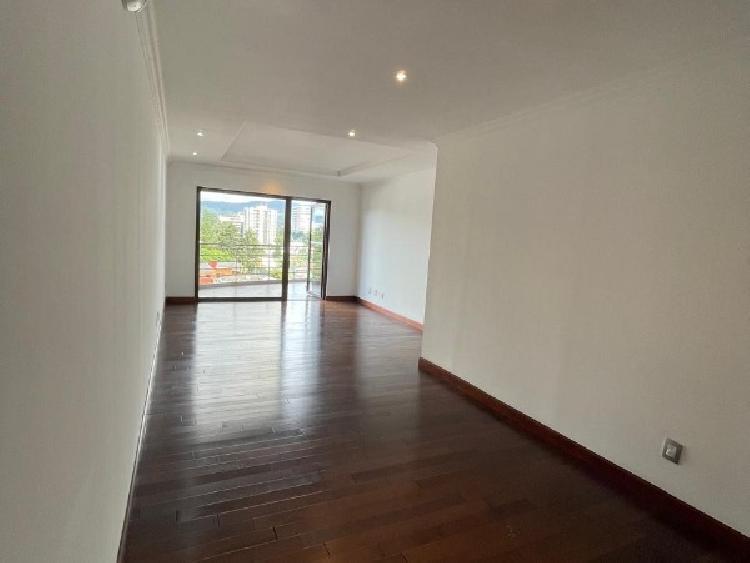 APARTAMENTO EN RENTA EN ZONA 14 — foto 2