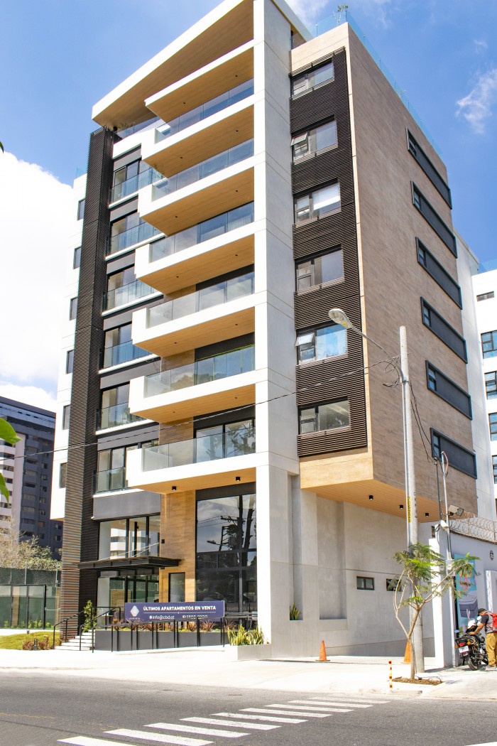 Apartamento en VENTA en décima avenida de la zona 14 - Miniatura 10
