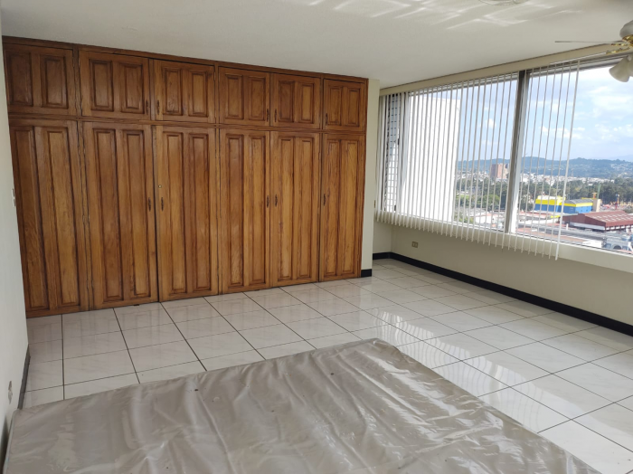 Rento apartamento en zona 9 — foto 5