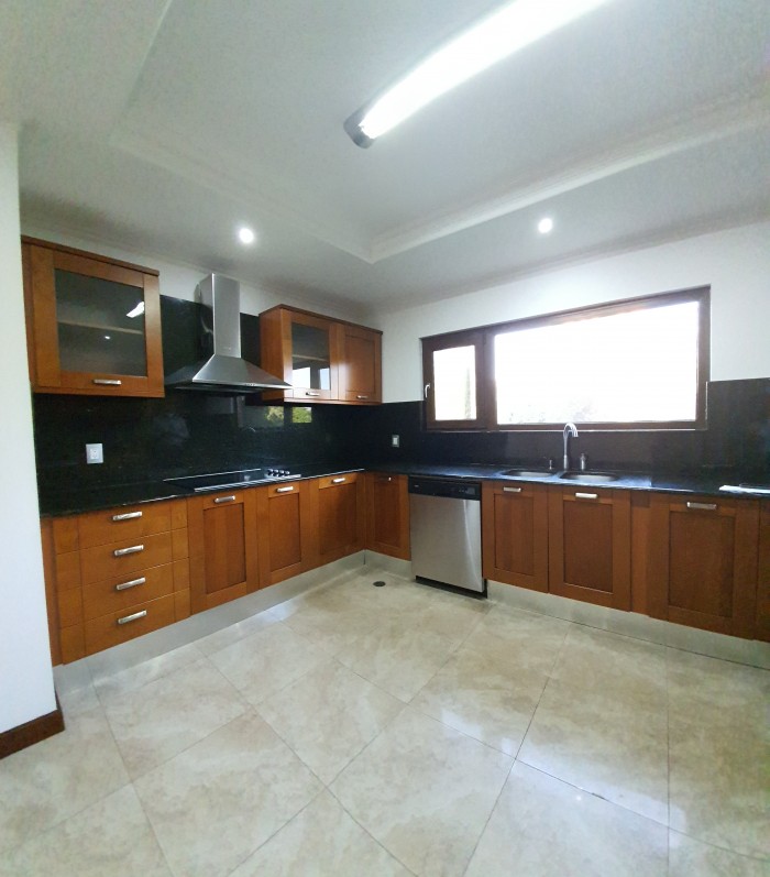 Alquilo Apartamento Zona 14 Edificio Tadeus - Miniatura 2