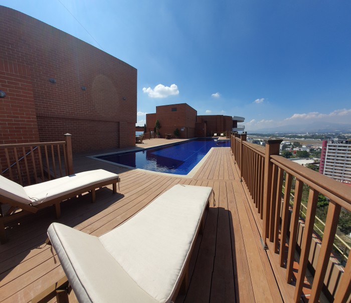 Apartamento en VENTA Zona 14 Tadeus - Image 4
