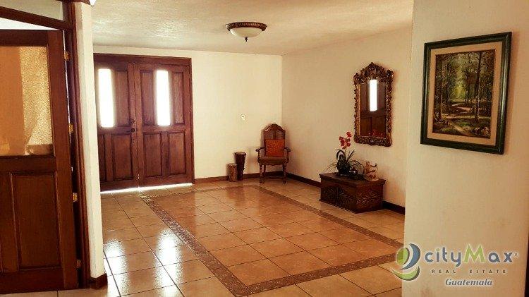 Casa en venta en Hacienda San Angel San Jose Pinula - Image 1