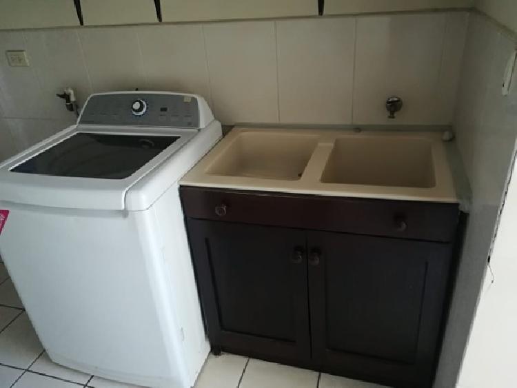 APARTAMENTO EN RENTA EDIFICIO PACIFICA PLAZA ZONA 14 — foto 10