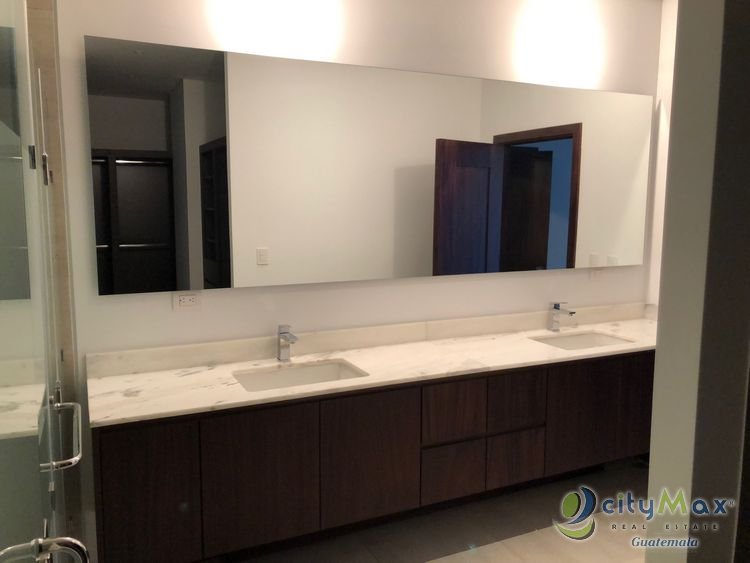 En venta o Renta Lindo Apartamento en la Zona 16 - Miniatura 8