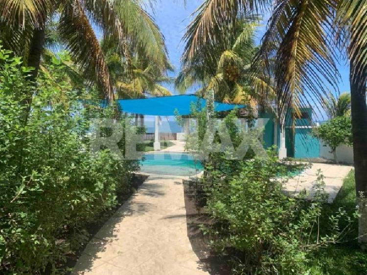 CASA FRENTE AL MAR EN VENTA — foto 4