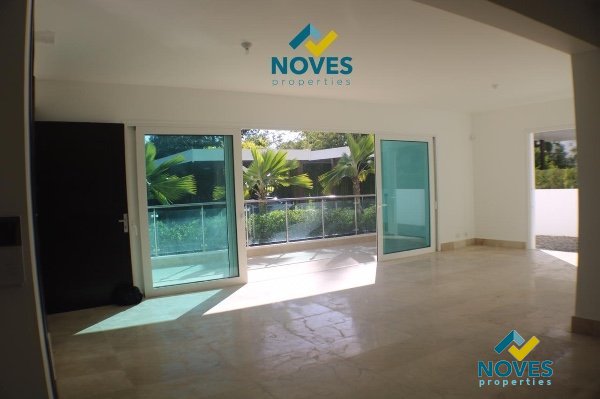 HERMOSA UNIDAD DISPONIBLE PARA VENTA EN EXQUISITA ZONA