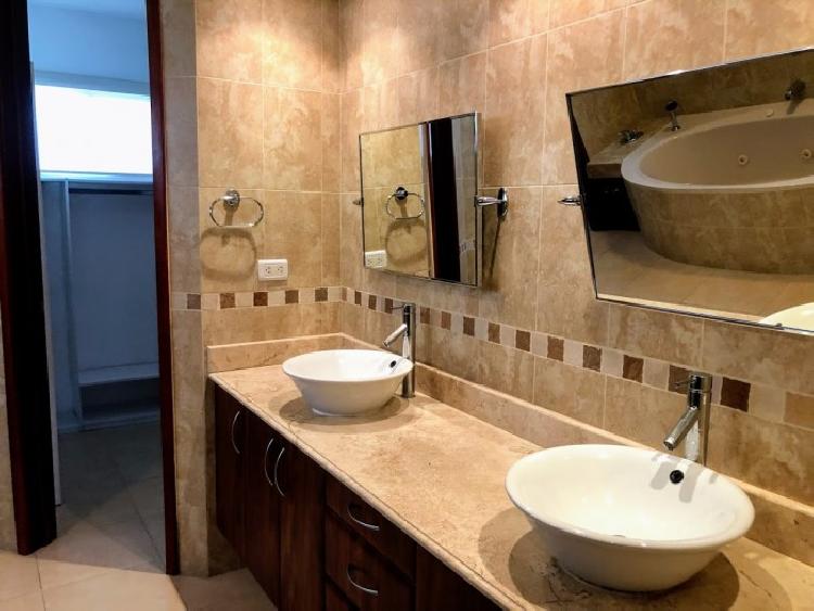 Residencia de lujo en venta inversion Cayala Guatemala - Miniatura 7