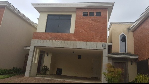 REMATO casa cerca de CASA Y CAMPO!! — foto 2