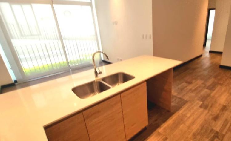 Vendo Apartamento en primer nivel, en Lirios de Cayala — foto 2
