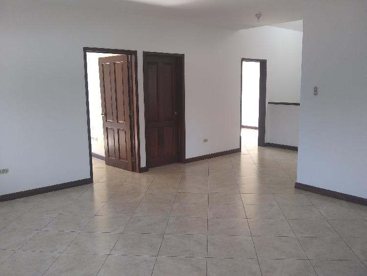 CASA EN RENTA, CARR AL SALVADOR — foto 3