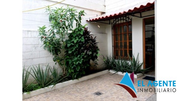 Casa en oferta en Calle Motocross zona miralvalle — foto 15