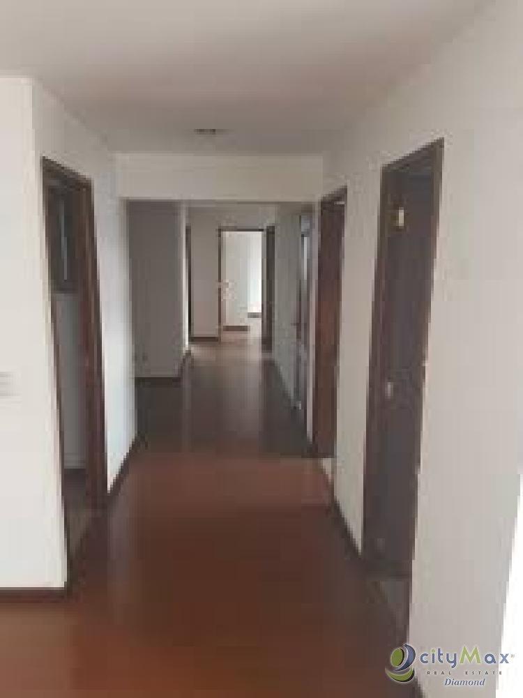 En venta y renta amplio apartamento 3 hab. en zona 14 - Image 2
