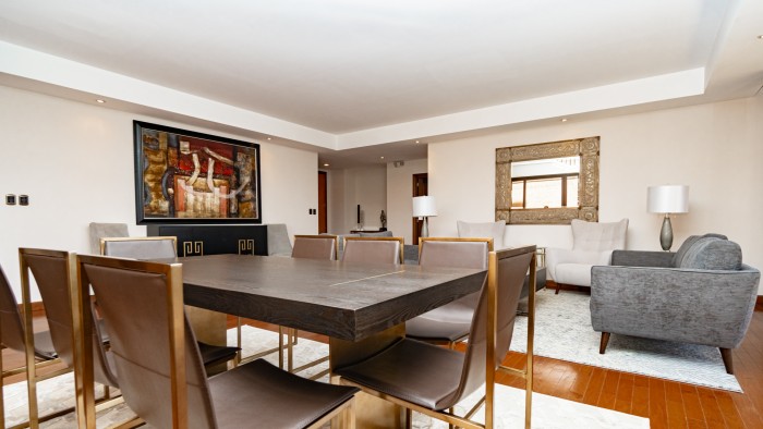 Apartamento en alquiler en Zona 14 Guatemala - Image 4
