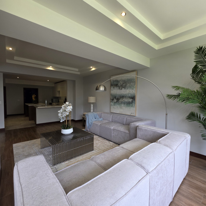 Amplio Apartamento en venta en zona 10 Guatemala - Miniatura 10