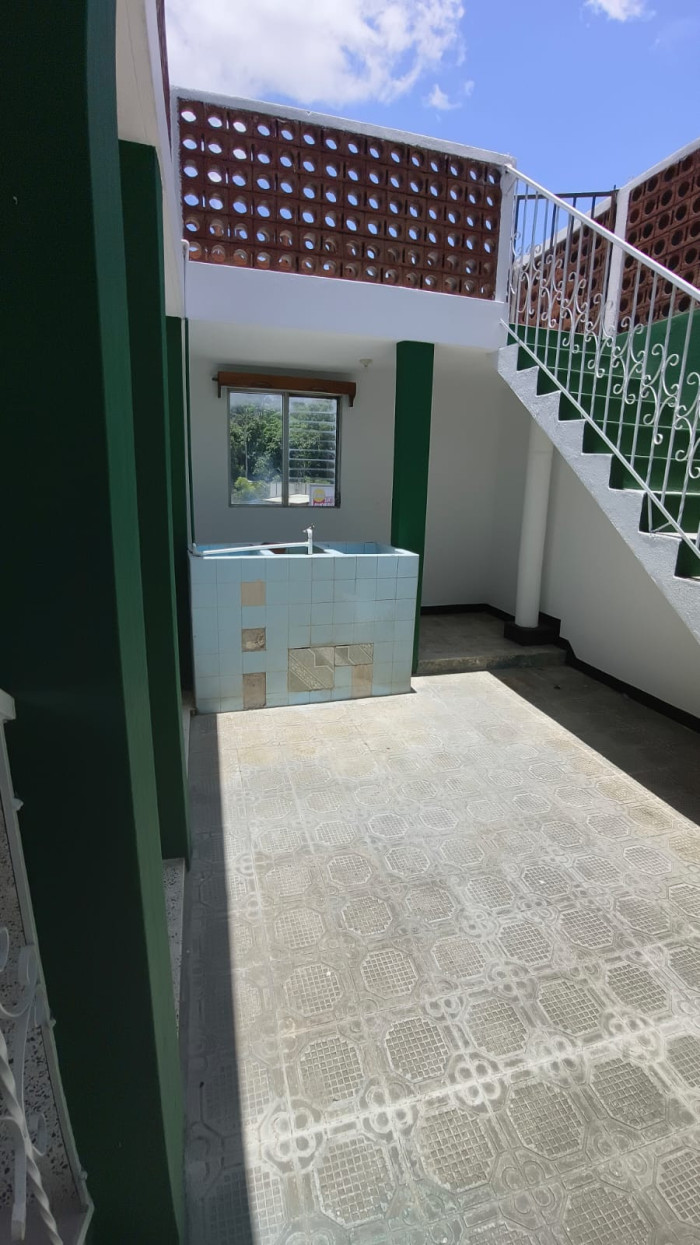 Casa en venta en zona 18 Altos de la Atlántida - Miniatura 29