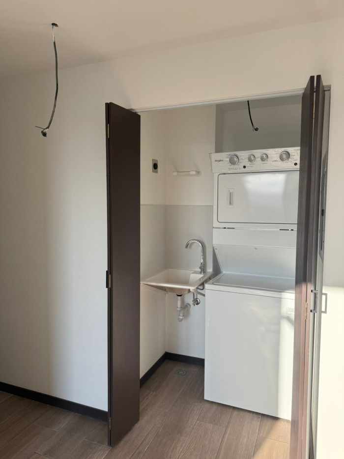 Apartamento en renta en zona 11 Edificio nuevo — foto 13