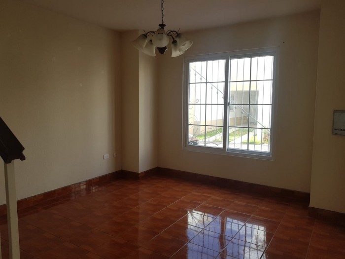 En Venta Casa Gardenia, La Arboleda, Quetzaltenango