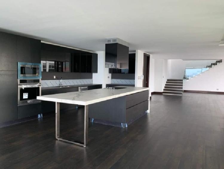 PENTHOUSE EN VENTA EN BOSCO ZONA 15 / MUNDO INMOBILIARI
