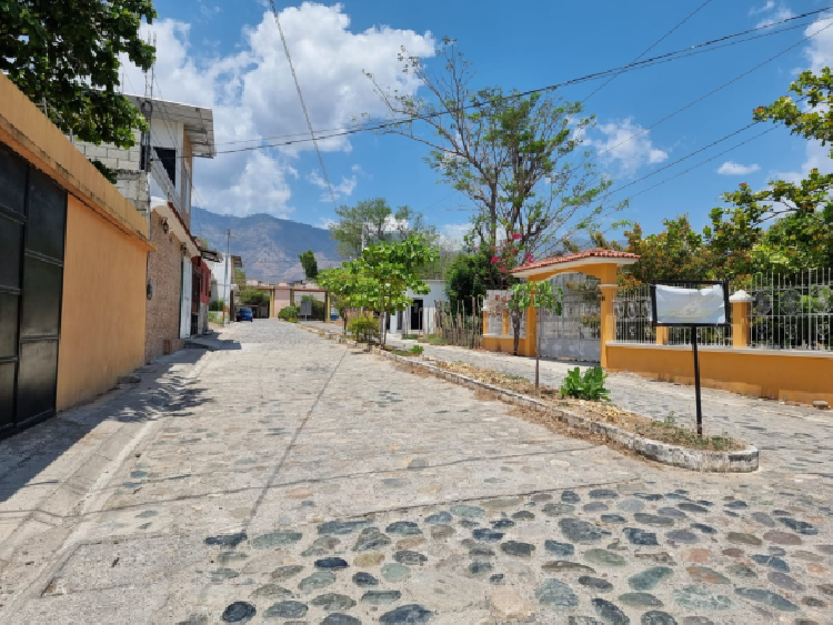 TERRENO TECULUTAN ZACAPA CON CONSTRUCCIÓN - 8