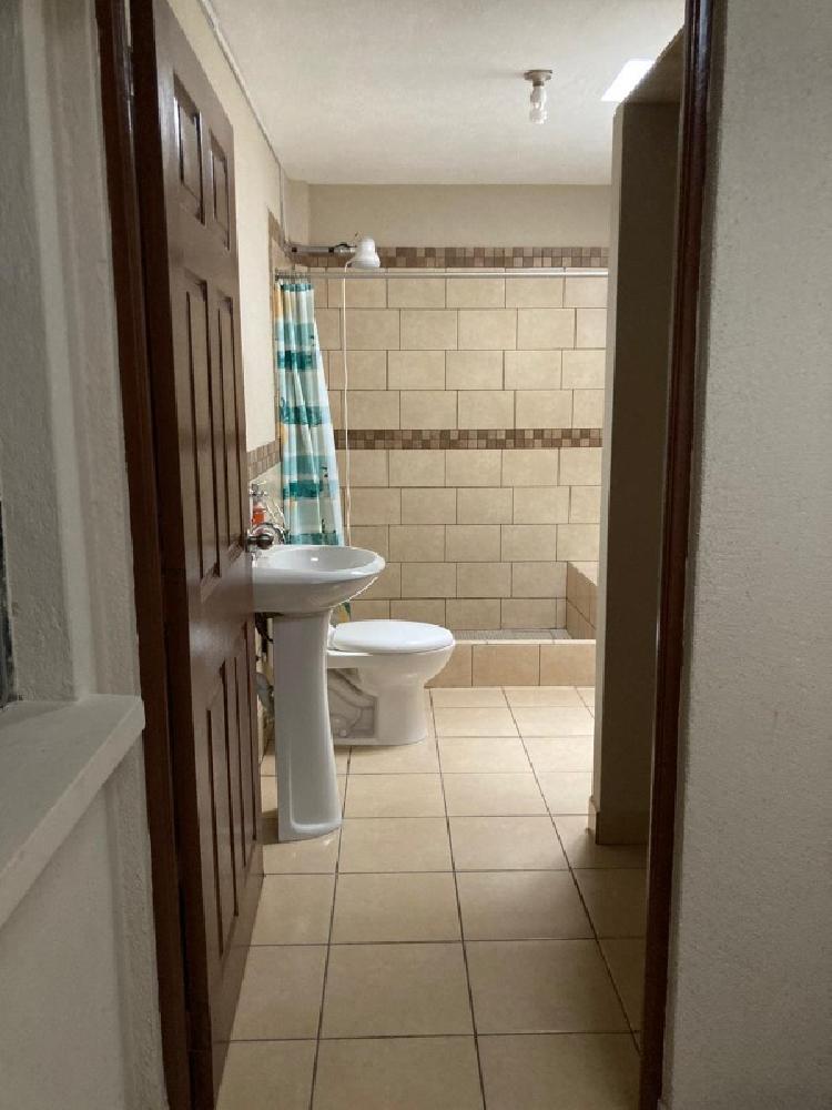 APARTAMENTO EN RENTA EN ZONA 7 — foto 15