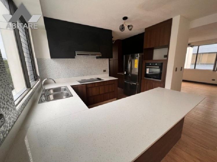 Apartamento en venta en zona 10