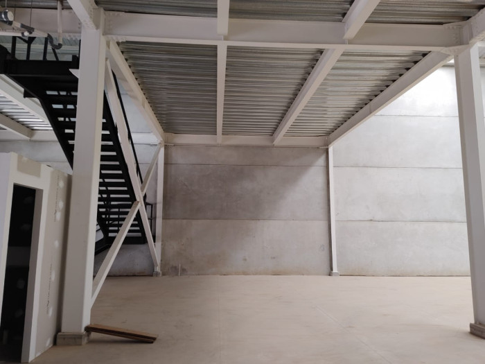 Bodega en venta, Zona Industrial Uno, km. 15 CAES. - 4