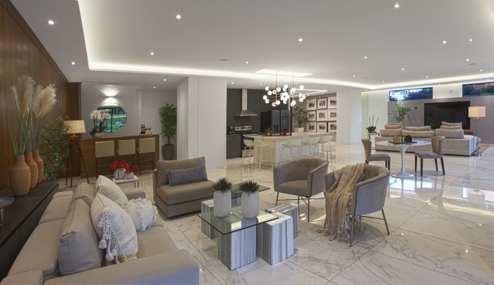 Apartamento en renta con jardín en la zona 10 - Miniatura 14