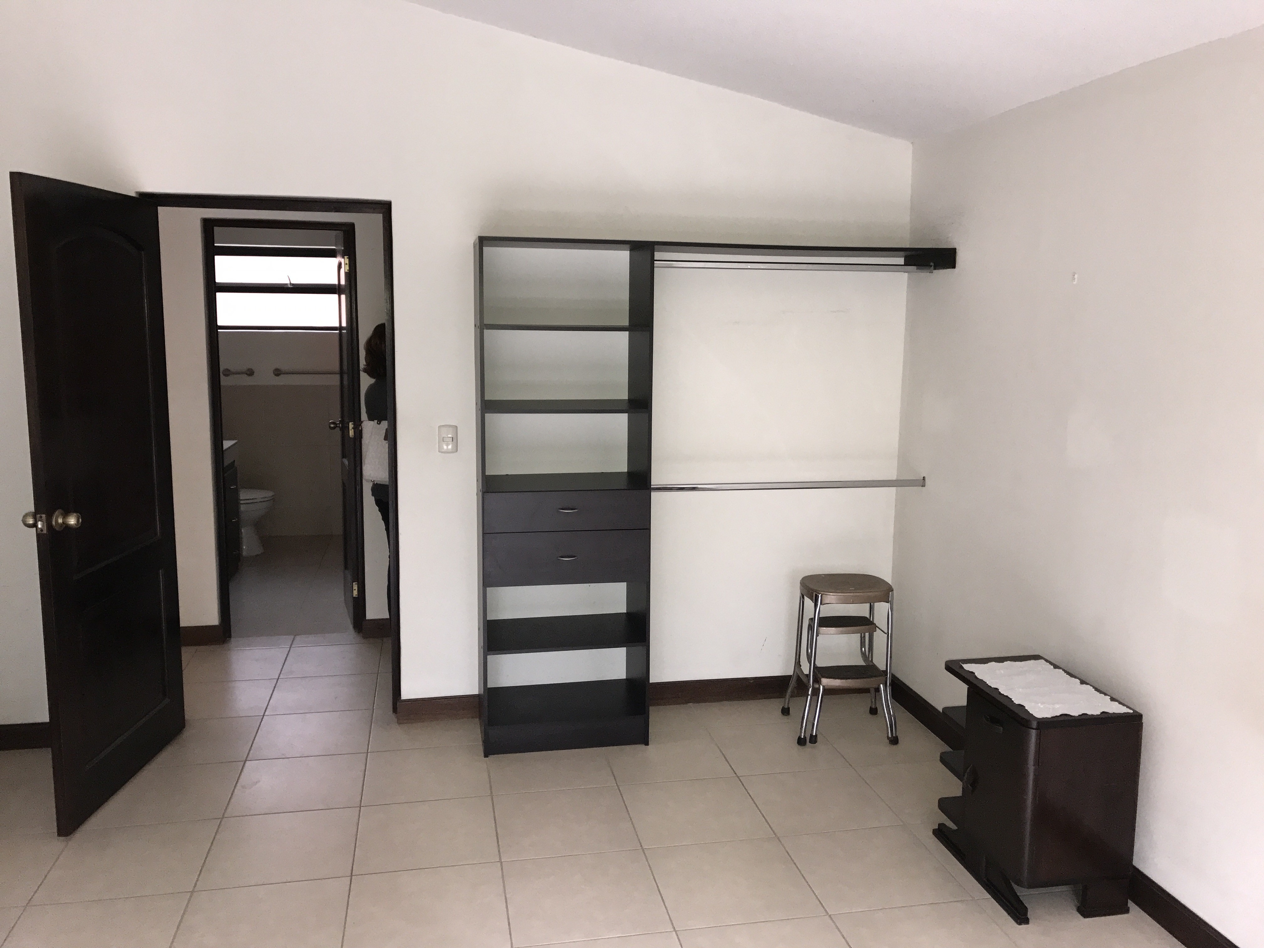 Rento Apartamento AMUEBLADO: Carr.Salvador-cerca SPORTA — foto 10