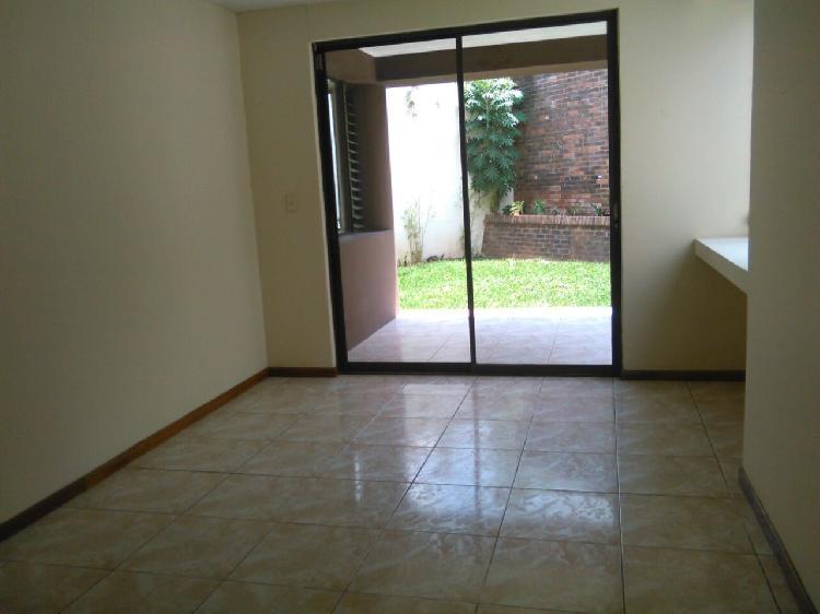 Plus Real Estate renta casa en zona 14 — foto 5