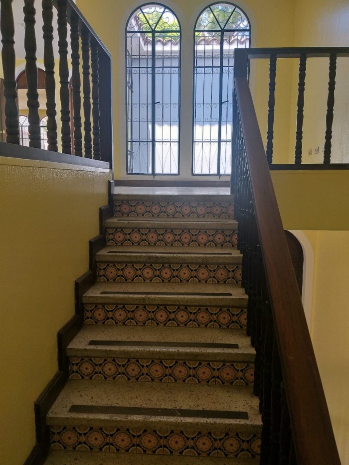 Rento casa comercial en excelente ubicación de zona 13 — foto 4