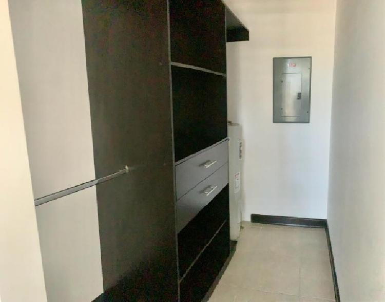 APARTAMENTO AMUEBLADO EN RENTA EN CAES — foto 8