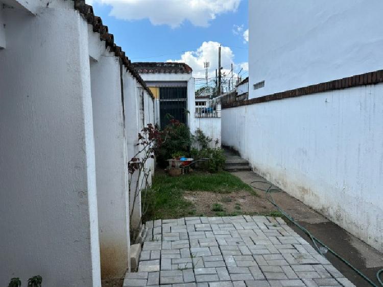 CASA EN VENTA EN ZONA 14 — foto 10
