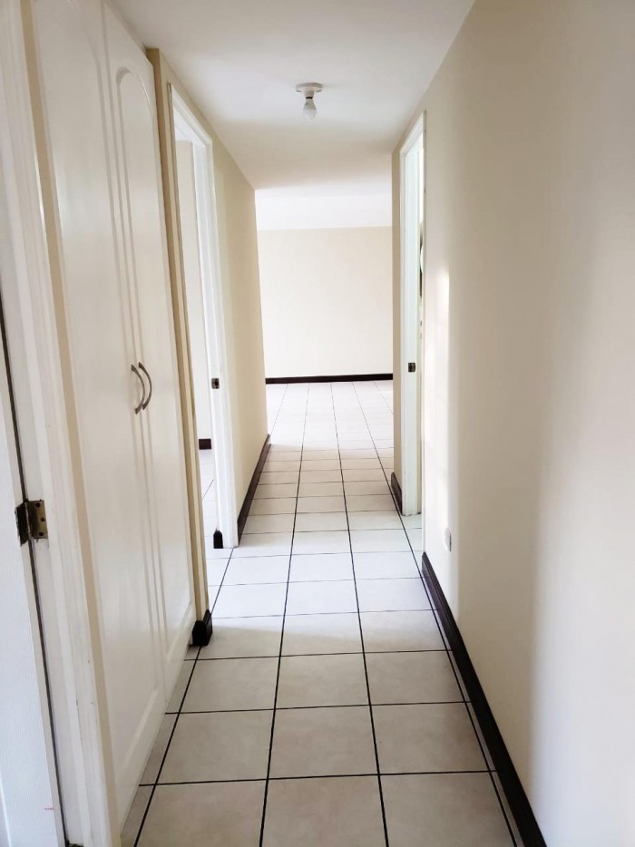 ZONA 16. RENTO APARTAMENTO EN VILLAS DE SAN ISIDRO — foto 6