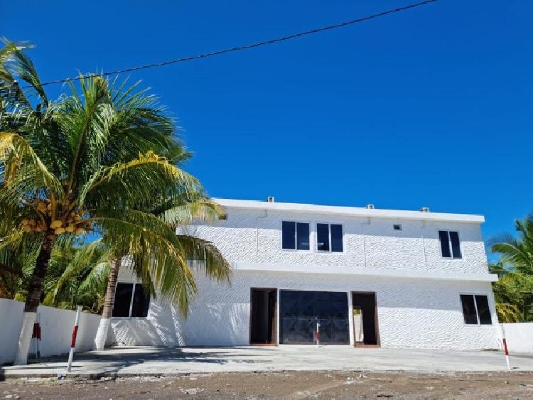 Proyecto de 2 Casas en Venta en carr. a Monterrico