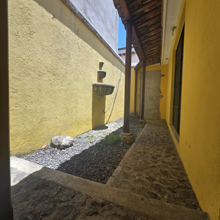 Casa en Venta San Pedro Las Huertas Antigua Guatemala — foto 2