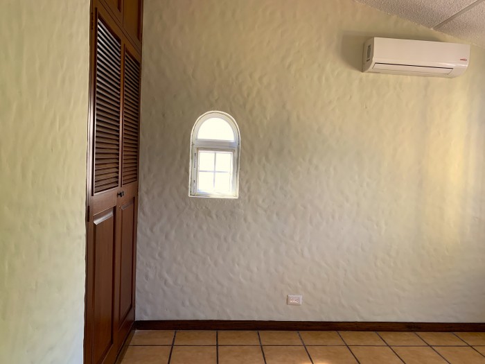 Santa Elena, res. privado, casa en venta. - 9