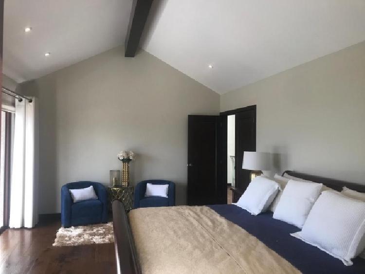 Casa en Las Cumbres zona 16