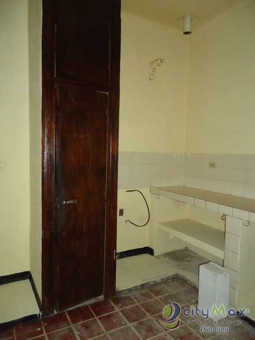 Casa para uso comercial en renta zona 5 - Miniatura 13