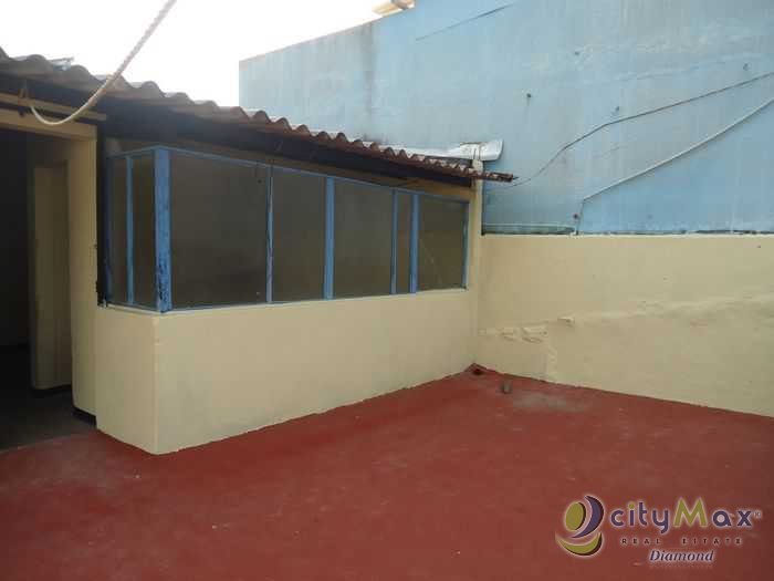Casa para uso comercial en renta zona 5 - Miniatura 18